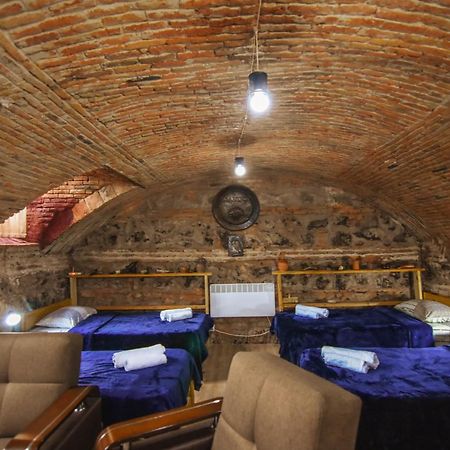 Guest House Kakabadzeebi 9 Tbilisi ภายนอก รูปภาพ