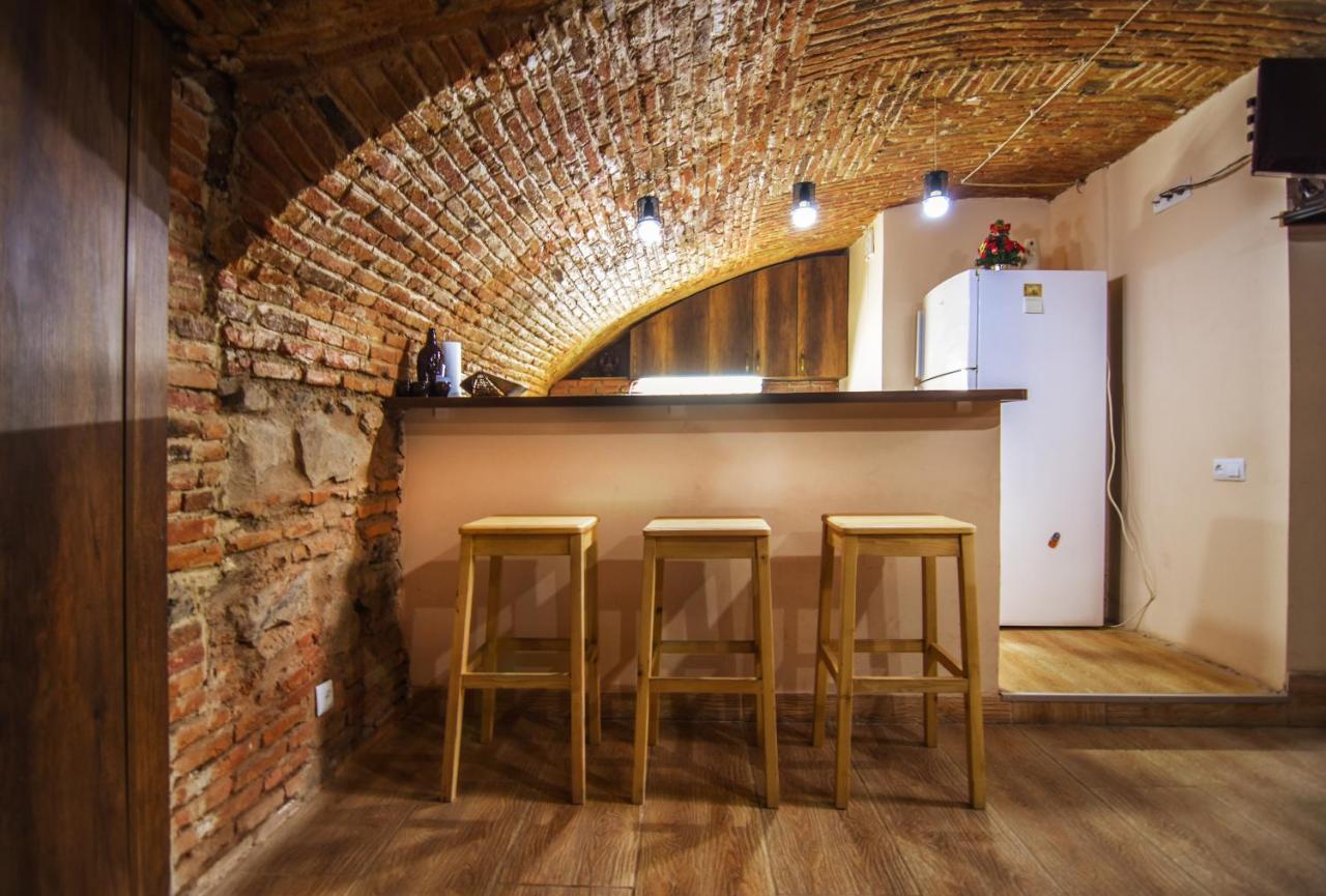Guest House Kakabadzeebi 9 Tbilisi ภายนอก รูปภาพ